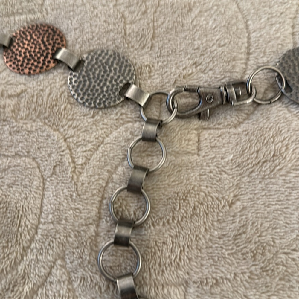 EUC Adjustable Tricolor Chain Belt - Picture 3 of 9